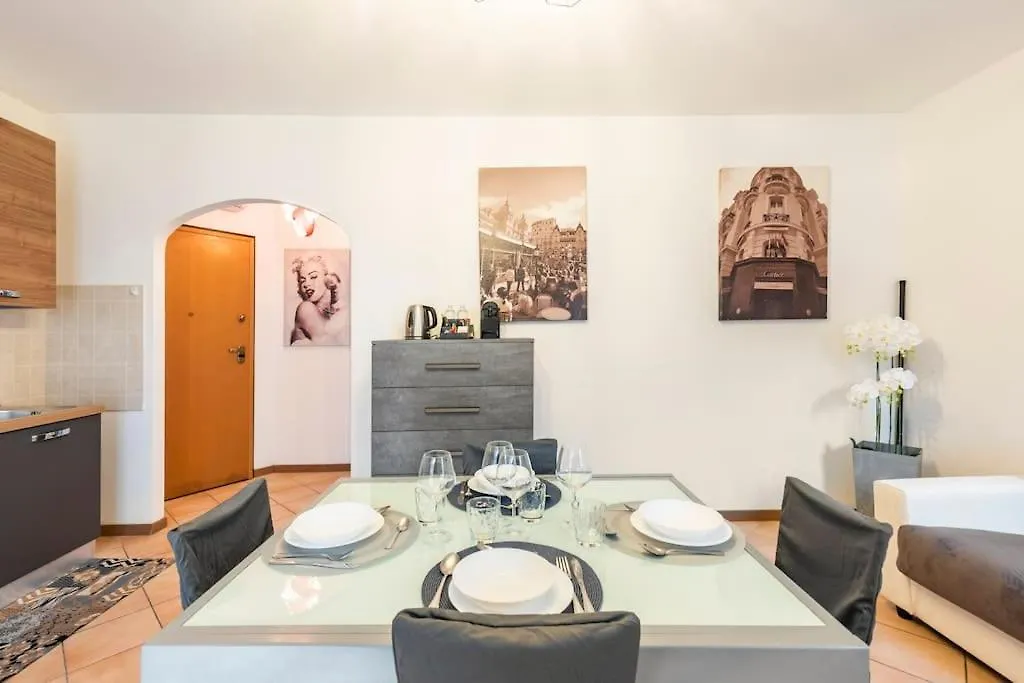 Limone Apartment - Featuring A Private Garden And Access To A Pool Barcuzzi